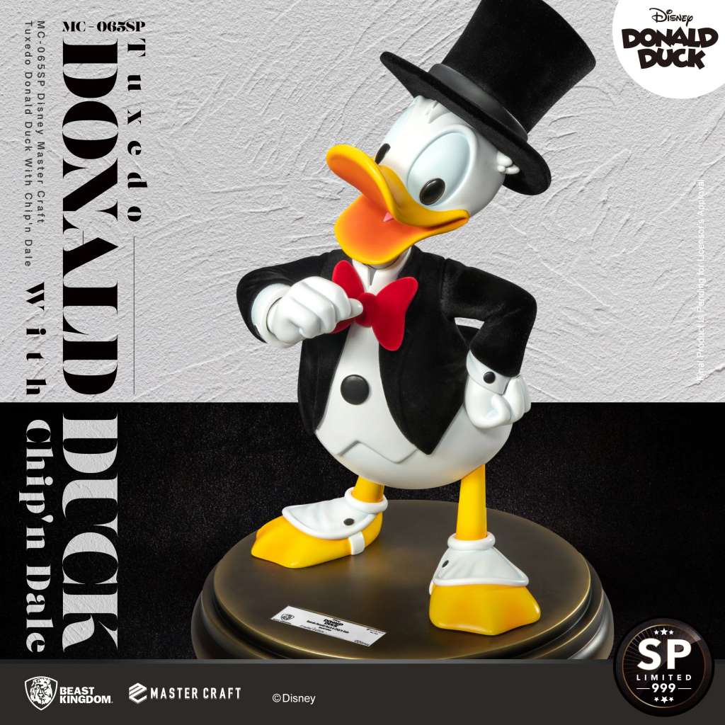 Donald duck tuxedo + chip'n'dale mastercraft Staty