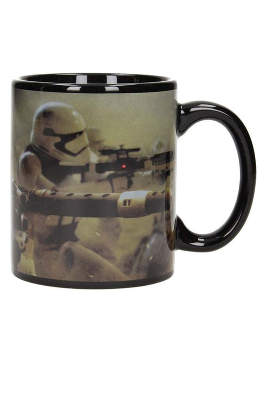 Star Wars ep7 stormtroopers battle black mug