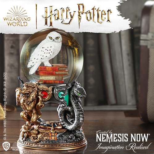 Harry potter hedwig snow globe